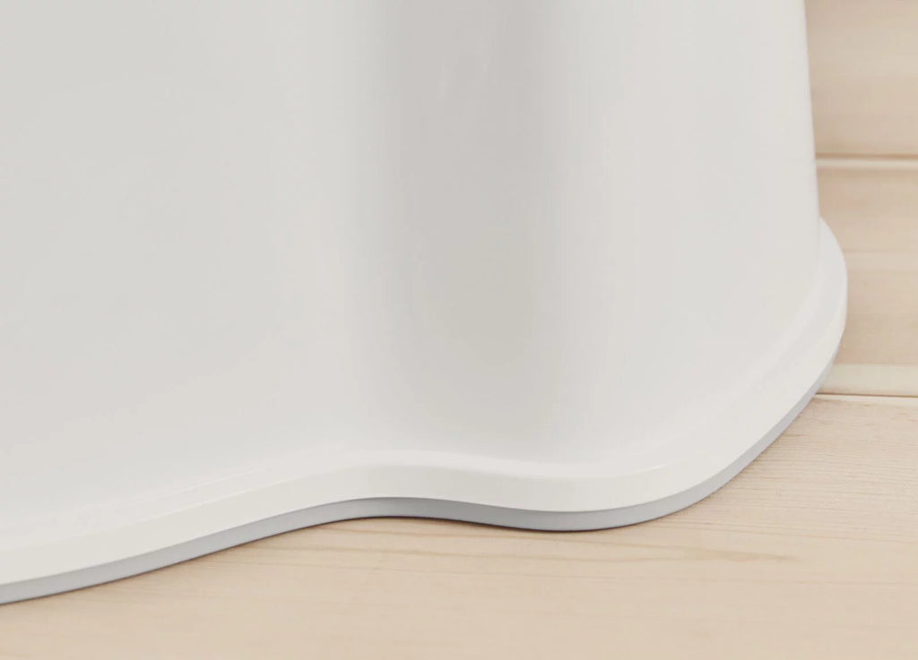 White/Gray Potty Training V5007