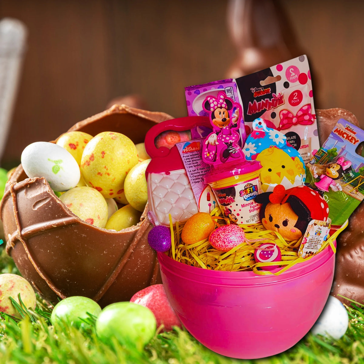 Pre-Filled Easter Basket with Plush Toy Candy and Reusable Egg Container E994