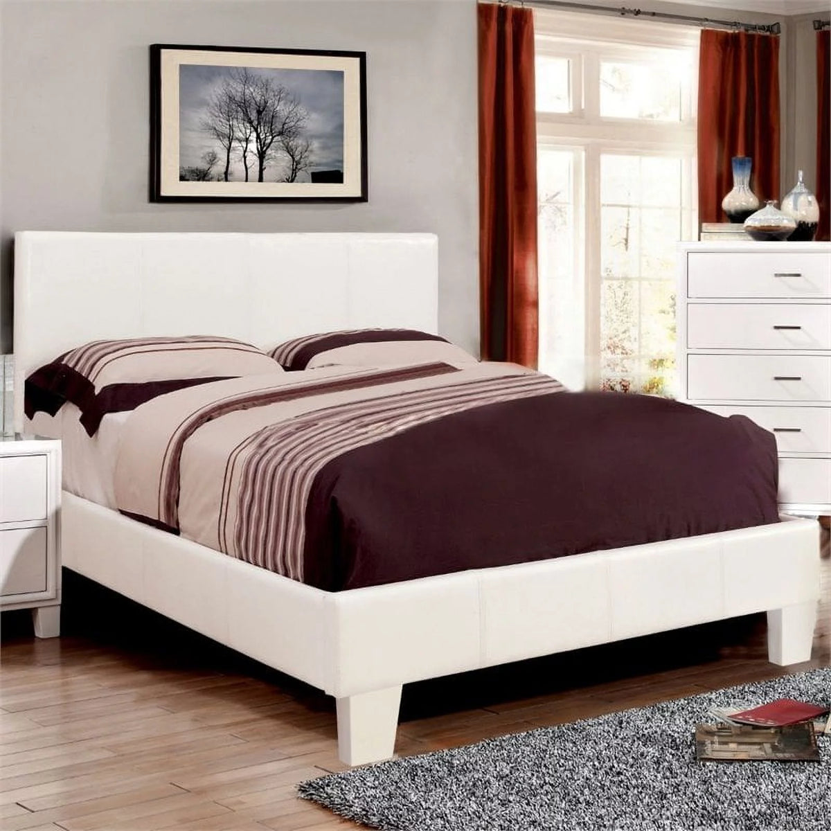Queen Platform Bed in White S57388