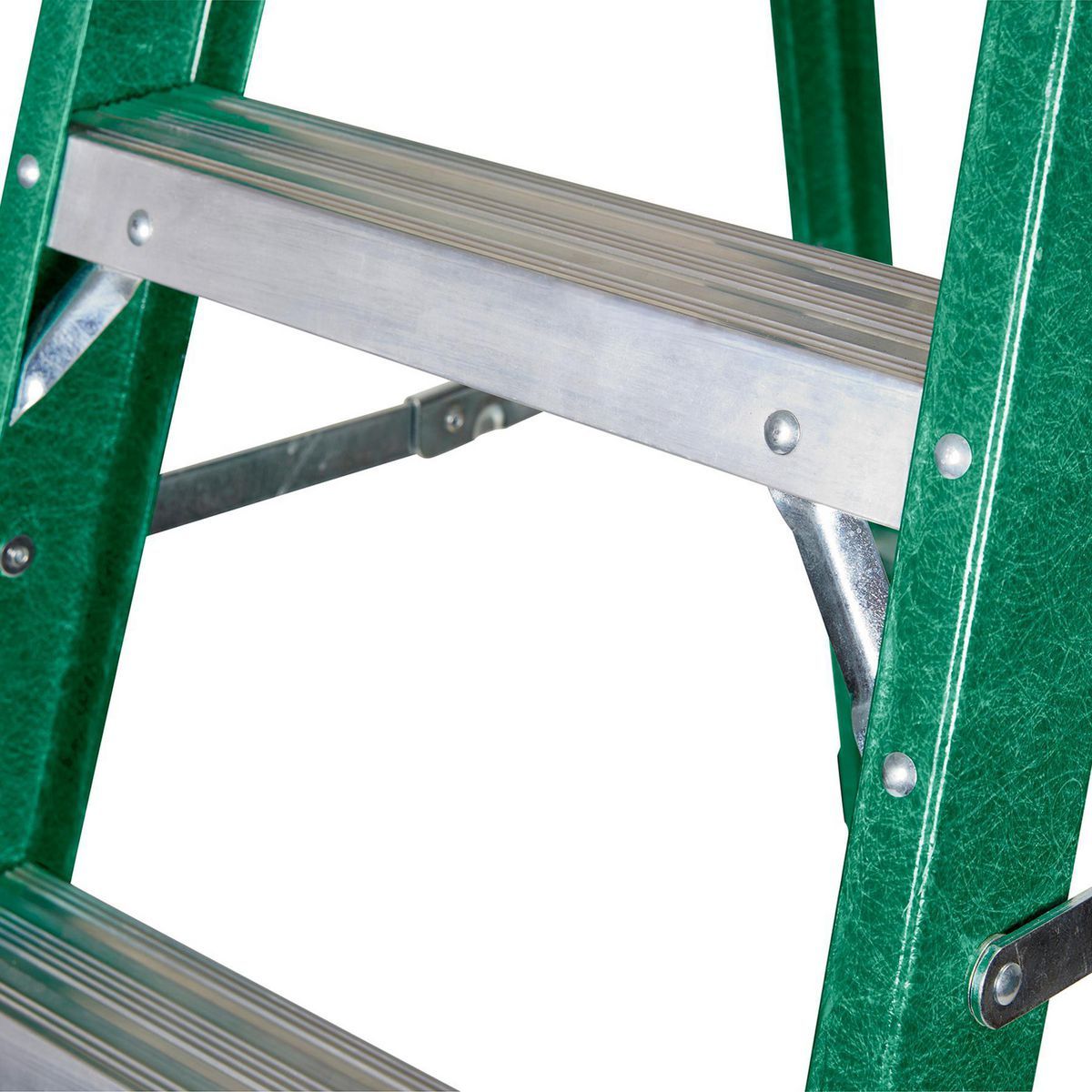 6 ft. Fiberglass Stepladder U4282